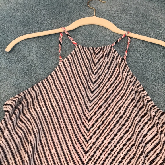 Ann Taylor halter strap shell - Picture 3 of 4